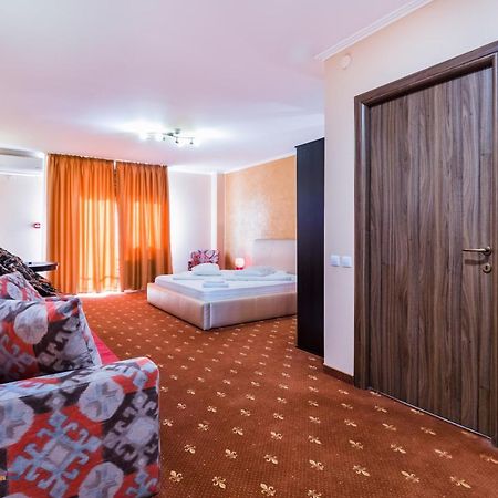 Monte Carlo Reghin Hotell Exteriör bild