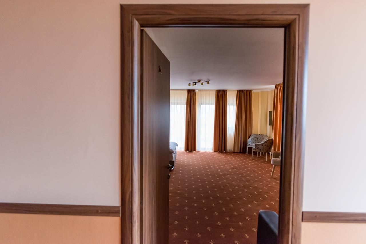 Monte Carlo Reghin Hotell Exteriör bild