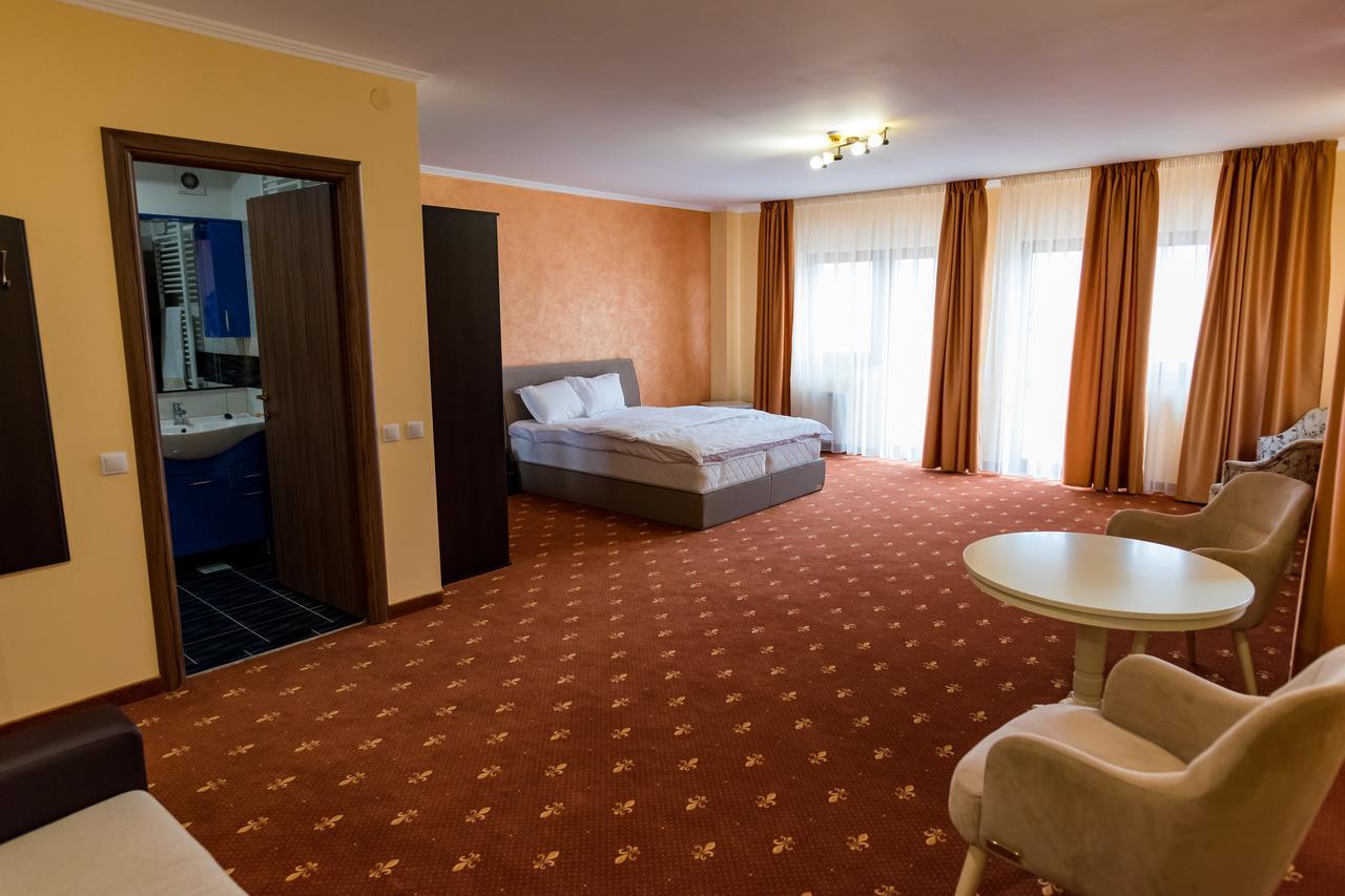 Monte Carlo Reghin Hotell Exteriör bild